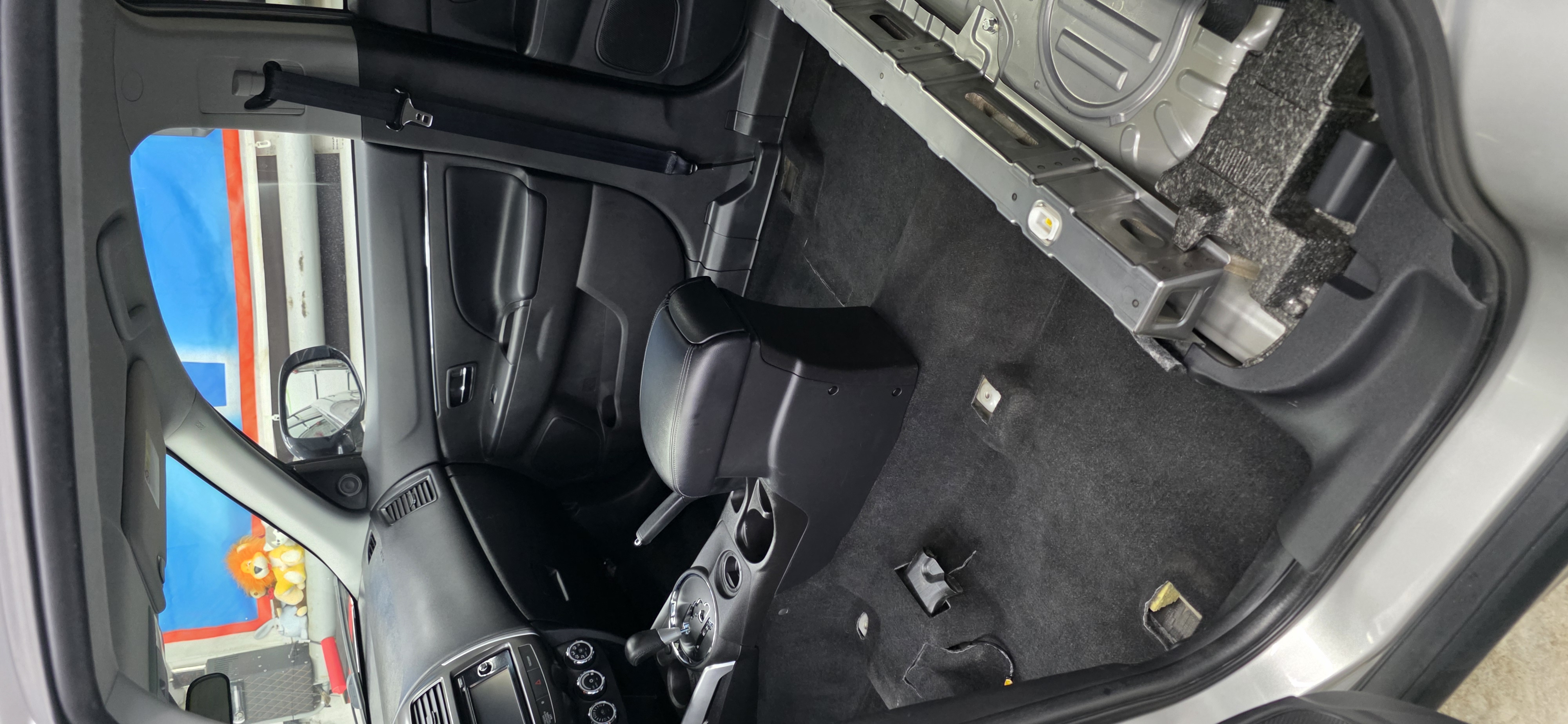 Toyota LC 200 полировка+керамика - работа 3