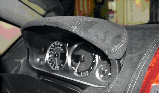 Перетяжка торпедо кожей - работа 4