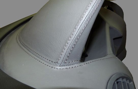 Перетяжка торпедо кожей - работа 31