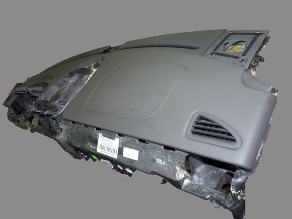 Перетяжка торпедо кожей - работа 38