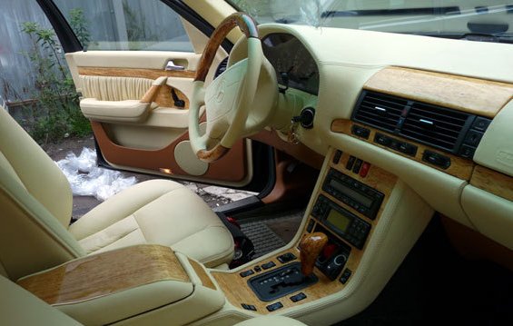 Перетяжка торпедо кожей - работа 48